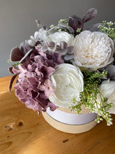 Load image into Gallery viewer, Mauve Hydrangea & peony Box