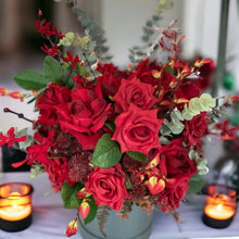 Load image into Gallery viewer, Luxury Red Rose Box