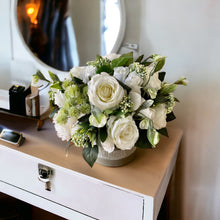 Load image into Gallery viewer, Large Luxury Rose Centrepiece