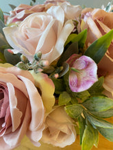 Load image into Gallery viewer, Candy Box