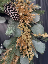 Load image into Gallery viewer, Christmas Gold Berry & Pinecone Spruce Door wreath