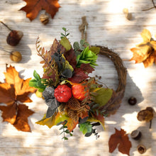 Load image into Gallery viewer, Mini Pumpkin Wreath