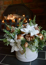 Load image into Gallery viewer, Gold Christmas Flower Arrangement Box