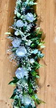 Load image into Gallery viewer, 6ft Rose & Jasmin Garland