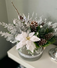 Load image into Gallery viewer, Silver Christmas Gift Box