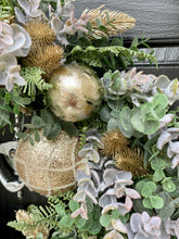Load image into Gallery viewer, Champagne Gold Christmas Wreath