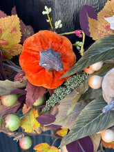 Load image into Gallery viewer, Large Luxury Autumn Pumpkin &amp; Thicket Wreath
