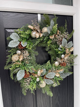 Load image into Gallery viewer, Christmas door Wreath Spruce/Foliage with PineCones, gold Baubles &amp; ferns
