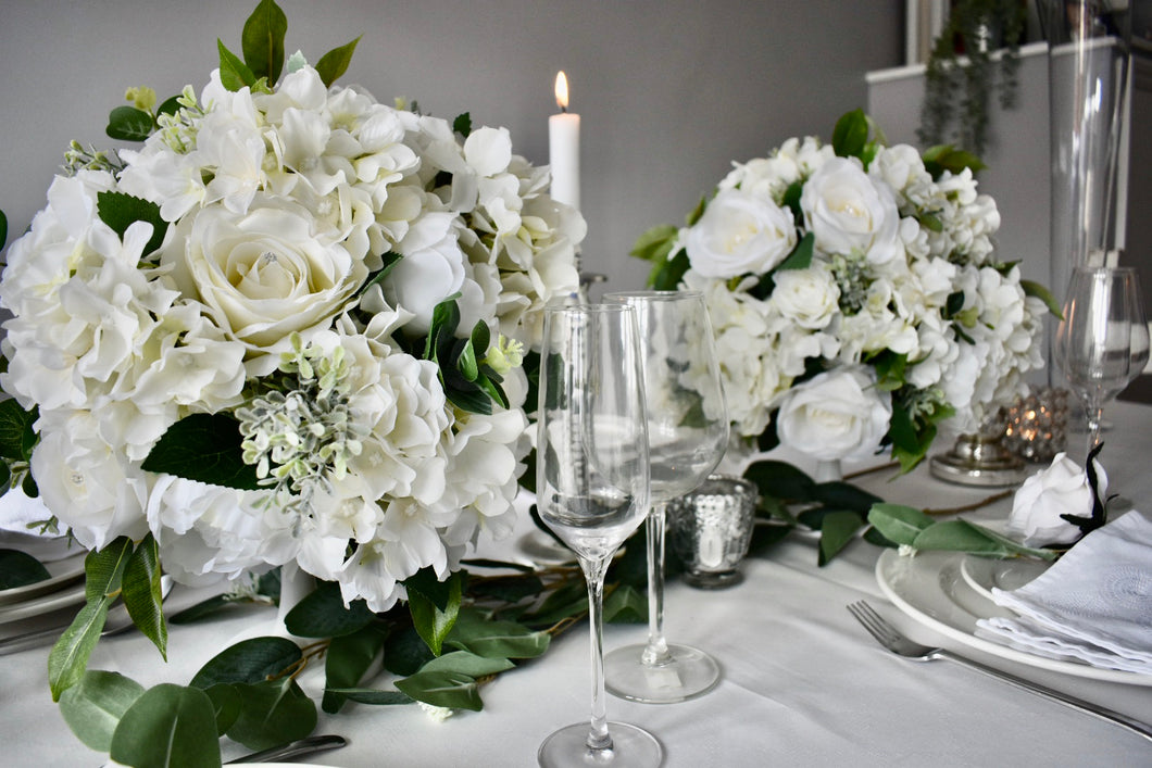 White Rose Centrepiece