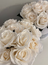 Load image into Gallery viewer, White Rose Box
