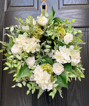 Load image into Gallery viewer, White Hydrangea Wreath
